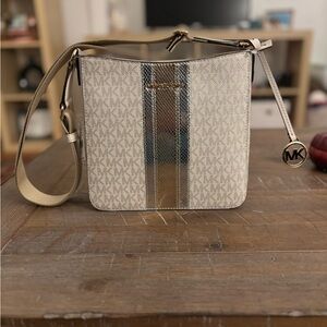 Michael Kors Cream and Gold Jet Set Crossbody Bag